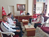 İBRAHİM SUBAŞI - Şampiyon Sporculardan Simav Kaymakam Halim'e Ziyaret