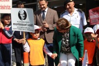 FUNDA KOCABIYIK - Uşak'ta 'Yaya Güvenliğinin Nöbetçisiyiz' Etkinliği