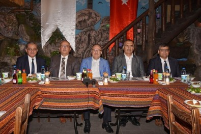 Yaşlılar Gününde Şehit Aileleri Onuruna Program