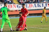 ŞANLıURFASPOR - Gol Kaçıran Oyuncuyu Rakip Takım Kalecisi Kollarında Teselli Etti
