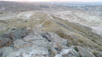 GÖREME - Kapadokya'da 2 Bin Yıllık Roma Mezarları Talan Edildi
