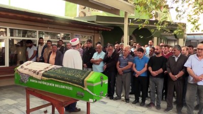 Niğde'deki Kazada Ölen Öğrencinin Cenazesi Defnedildi