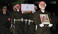 OKAY MEMIŞ - Şehit Eşkioğlu'nun Cenazesi Erzurum'a Getirildi