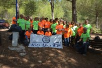 NİLÜFER - 100 Yaş Evi Üyelerinden Çevre Temizliği