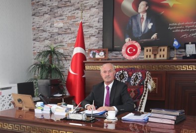 Başkan Akman'dan '21 Ekim Dünya Gazeteciler Günü' Mesajı