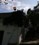 BEŞIKTAŞ BELEDIYESI - Beşiktaş Belediyesi Taciz Olayı Yaşandığı İddia Edilen Sokağı Aydınlattı