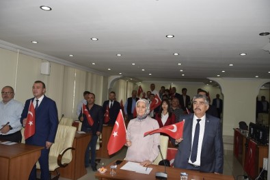 Burdur Belediye Meclisi Ve Partilerden Barış Pınarı Operasyonuna Destek