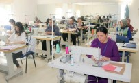 EĞİTİM SÜRESİ - Çankaya'da İstihdama Yönelik Eğitimler Devam Ediyor