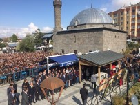 Erzurumlu Şehidi Binler Uğurladı Haberi