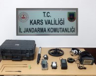 TARİHİ ESER KAÇAKÇILIĞI - Kars'ta İzinsiz Kazı Yapanlar Yakalandı