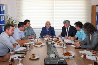 Mersin'de 'Yol Trafik Güvenliği Yönetim Sistemleri' Toplantısı Yapıldı