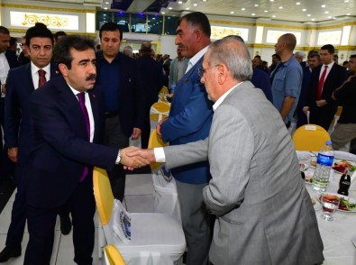 Muhtarlar Randevu Ve Talep Olmadan Vali Güzeloğlu'yla Görüşebilecek