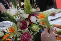 SANAT ESERİ - Sebze Ve Meyve Dekorları Meraklı Gözlerin İlgi Odağı Oldu