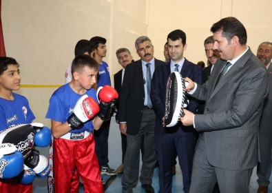 Vali Salih Ayhan Açıklaması 'Spor Sivas Çok Önemli'