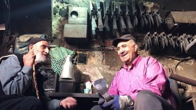 Yarım Asırdır Demir Döverek Mesleğini Yaşatıyor