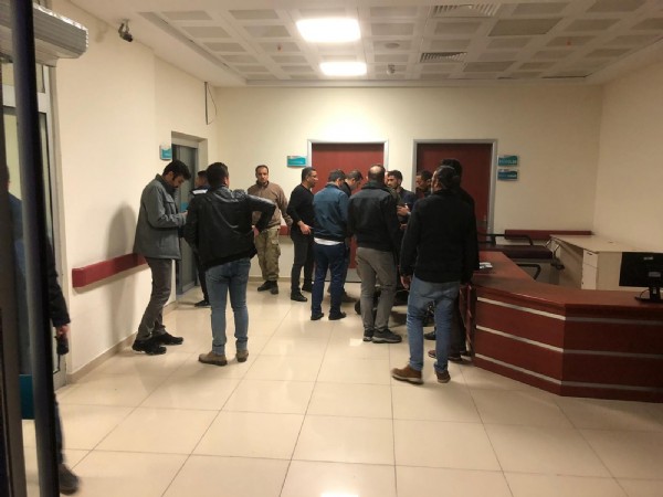 Kars'ta askeri aracın geçişi sırasında patlama