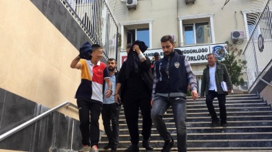 Beyoğlu'nda Küçük Çocuklara Hırsızlık Yaptıran Şahıslar Yakalandı