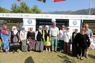 Büyükşehir Belediyesi Marmaris'te Tarımı Anlattı