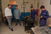 Çiğli'nin Banklarını Ve Çöp Konteynerlerini Öğrenciler Üretecek