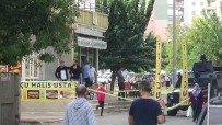 Diyarbakır'da 'Çayı Fazla Yazdın' Kavgası Açıklaması 1'İ Ağır 2 Yaralı