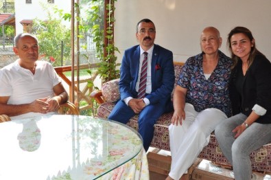 Kaymakam Arslan Şehit Sağlam'ın Ailesini Ziyaret Etti