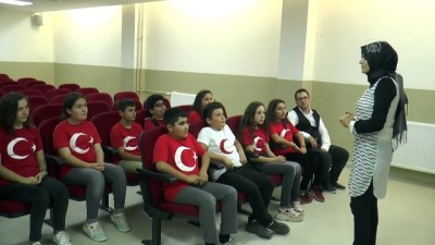 Öğrencilerden Mehmetçiğe Klipli Destek