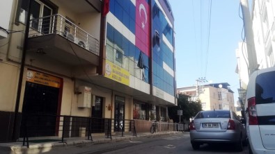 'Okul İçin Uygun Değildir' Raporu Verildi, Öğrenciler Ve Aileler Tedirgin