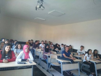 Pazarlar'da İngilizce Kursu