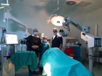 KATARAKT AMELİYATI - Finike Devlet Hastanesinde Katarakt Ameliyatları Başladı