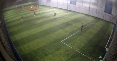 Halı Sahada Kalp Krizi Geçiren Adam Hayatını Kaybetti