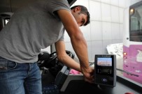 ARAÇ İÇİ KAMERA - Mardin'de Toplu Taşımada 'Elektronik Ücret Toplama' Dönemi