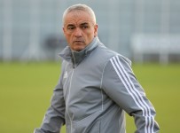 RıZA ÇALıMBAY - Çalımbay Gözünü Türkiye Kupası'na Dikti