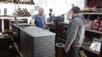DOĞALGAZ - (Özel) Sobacılar Havaların Soğumasını Bekliyor