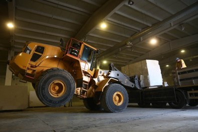 30 Tonluk Mermerler Böyle Taşındı, Bir Günde Tamamı Satıldı