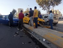 Amerikalı Kadın, Esenyurt'ta Kazada Yaralandı