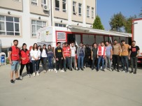 ADNAN MENDERES - Atça MYO Öğrencilerinden Kan Bağışı