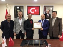 Başkan Er'den Adli Tıp Teknikeri Çiftçi'ye Teşekkür Belgesi