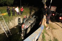 Ehliyetsiz Sürücünün Kullandığı Araç Dere Yatağına Uçtu Açıklaması 3 Yaralı