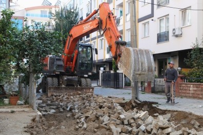 Fatih Mahallesi'nde Sokak Düzenleme Çalışmaları Devam Ediyor