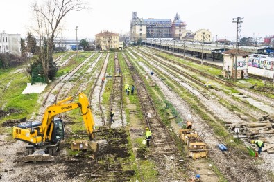 'İçinden Tren Geçmeyen Gar Açıklaması Haydarpaşa' Fotoğraf Sergisi Açıldı