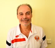 ŞAMPIYON - İpekoğlu Açıklaması 'Şampiyonluk İçin Seri Galibiyet Almamız Şart'