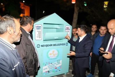 Nevşehir'de Kullanılmayan Kıyafetler Kumbaraya Atılıyor