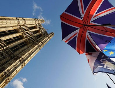Avrupa Komisyonu'ndan Brexit kararı