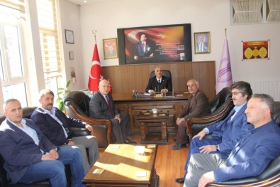 Başkan Pekmezci'den Esnaf Ve Sanatkârlar Odalar Birliği'ne Ziyaret