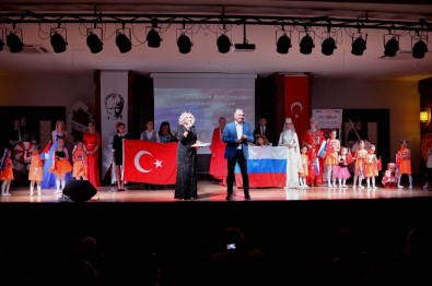 Başkan Uysal, Rus-Türk Dostluk Festivali'nde