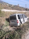 İBRAHİM KURT - Boyabat'ta Trafik Kazası Açıklaması 1 Yaralı