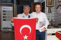 FATIH ATAY - Efeler Belediyesi2nden Anlamlı Cumhuriyet Hediyesi