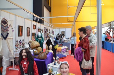 Olgunlaşma Enstitüsü Fuarda Dikkat Çekti