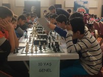 SATRANÇ FEDERASYONU - Elazığ'da Küçükler Ve Yıldızlar Satranç Turnuvası