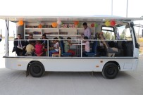KÜTÜPHANE - Gezici Minibüsle Köy Çocuklarına Kitap Taşıyorlar
